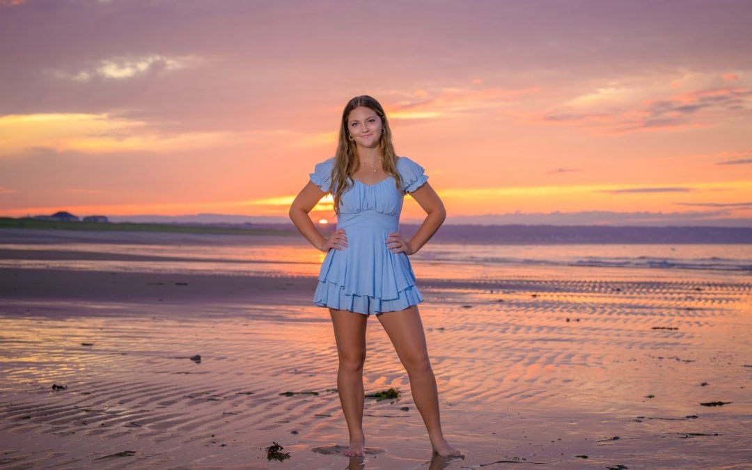 Book Your Senior Pictures Now!